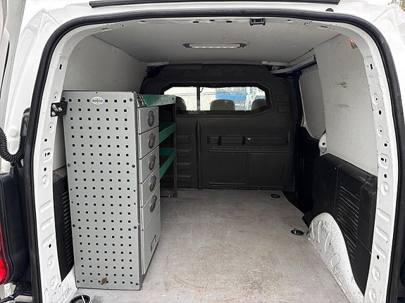 Peugeot Partner 19 of 24