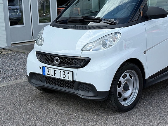 Smart Fortwo 3 of 16