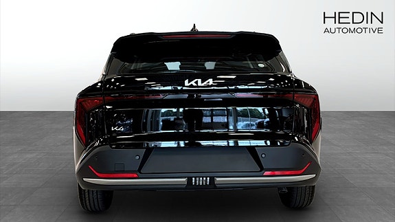 Kia K4 7 of 12