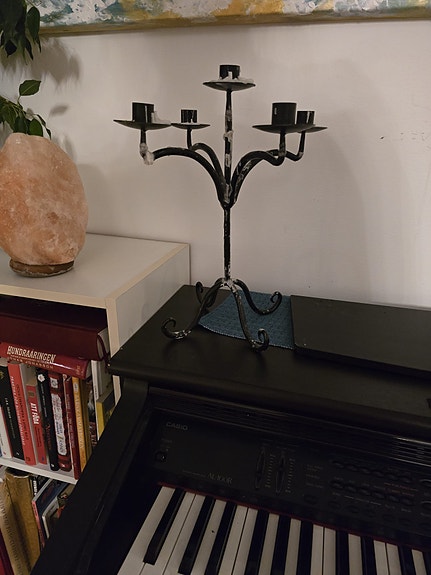 Product image 1 of 2