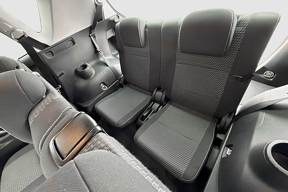 Toyota Verso 13 of 18