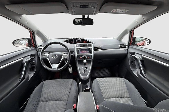 Toyota Verso 9 of 18