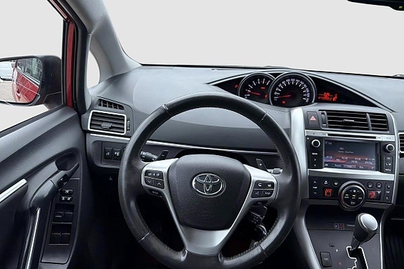 Toyota Verso 10 of 18