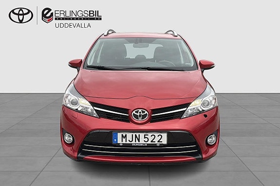 Toyota Verso 5 of 18