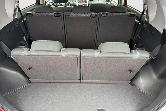 Toyota Verso 12 of 18