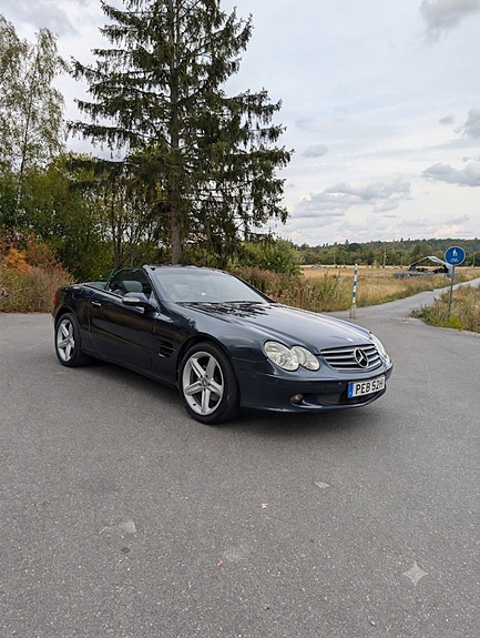 Mercedes-Benz SL350 5 of 9