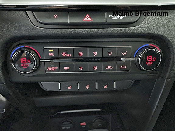 Kia Ceed 18 of 19