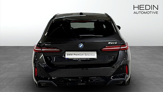 BMW 530e 7 of 9
