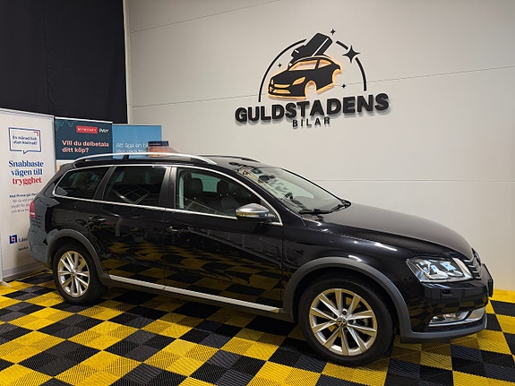 Volkswagen Passat Alltrack 3 of 30