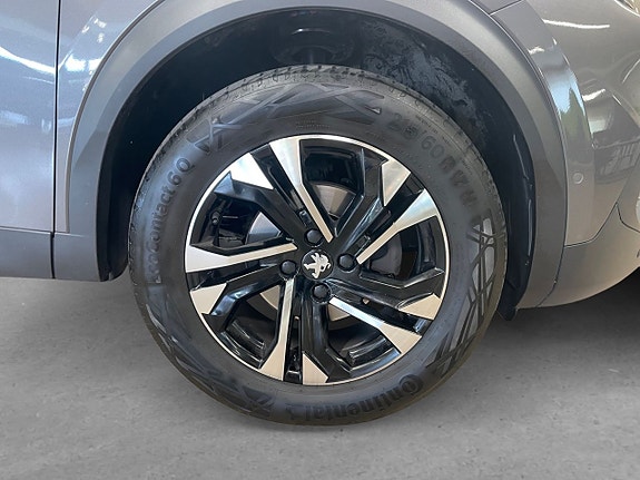 Peugeot 2008 8 of 26