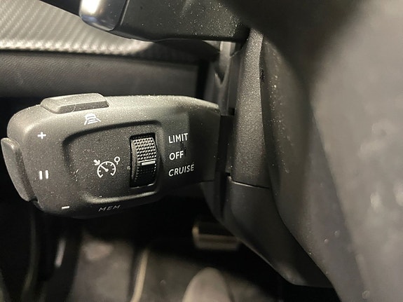 Peugeot 2008 25 of 26