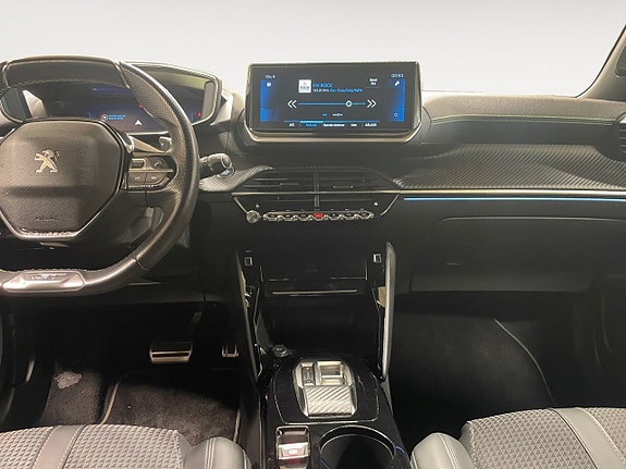 Peugeot 2008 11 of 26