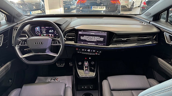 Audi Q4 e-tron 9 of 14