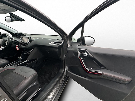 Peugeot 2008 13 of 26