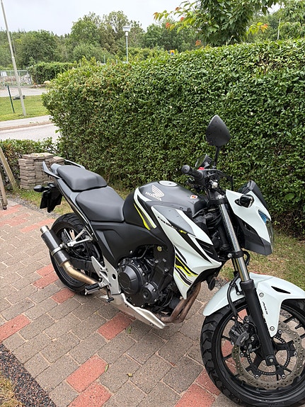 Honda CB500F 3 of 8