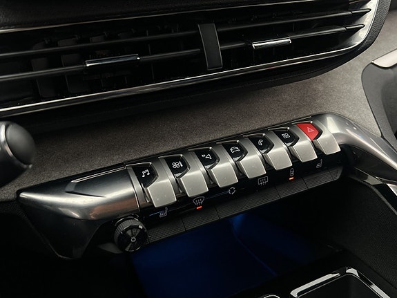 Peugeot 3008 23 of 30