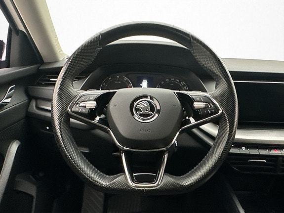 Skoda Octavia 14 of 30