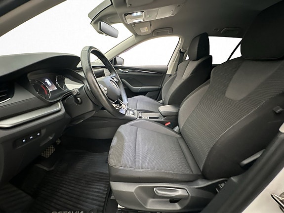 Skoda Octavia 12 of 30