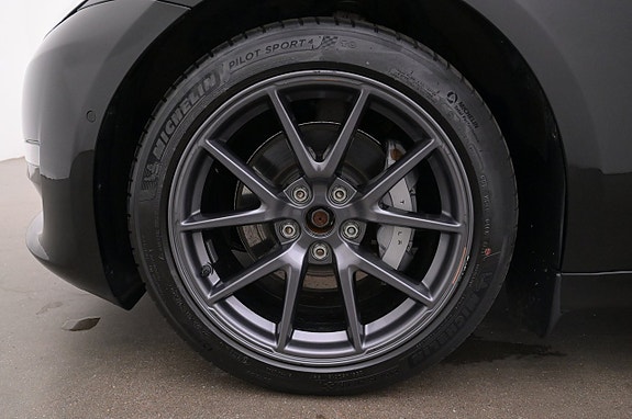 Tesla Model 3 27 of 27