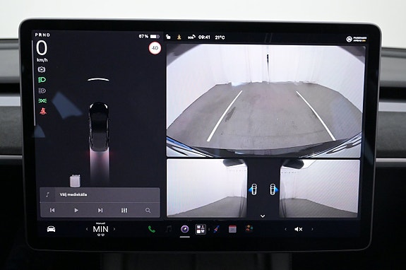 Tesla Model 3 15 of 27