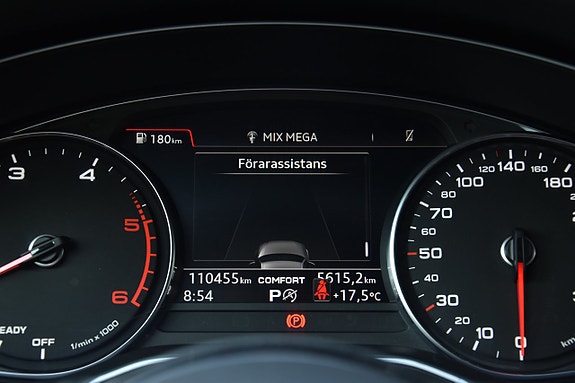 Audi A4 24 of 26