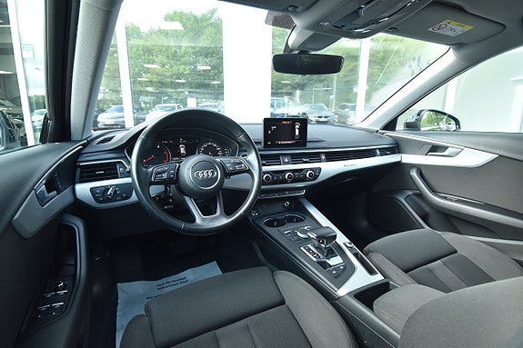 Audi A4 14 of 26