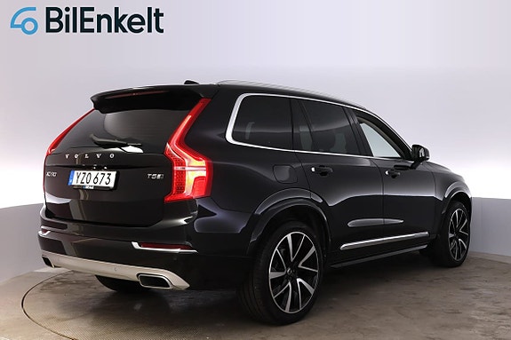 Volvo XC90 3 of 30