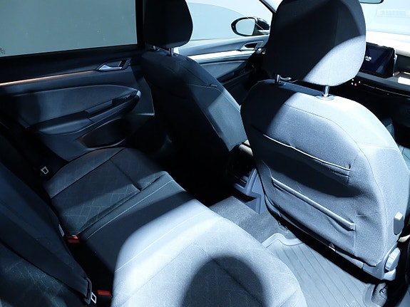 Volkswagen Golf I 7 of 8