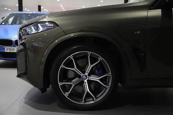 BMW X5 2 of 18