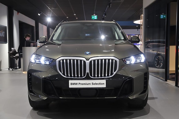 BMW X5 4 of 18