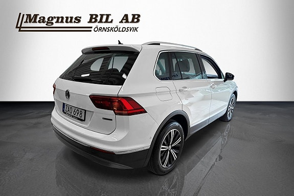 Volkswagen Tiguan 4 of 23