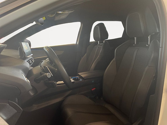 Peugeot 3008 9 of 23