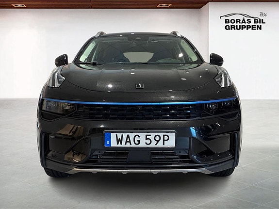 Lynk & Co 01 8 of 17