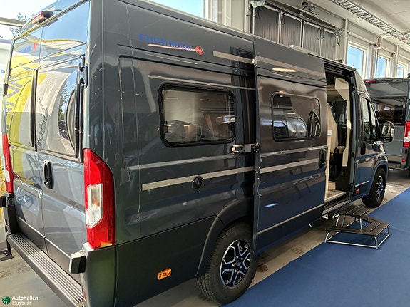 Eura Mobil VAN 635 EB 2 of 11