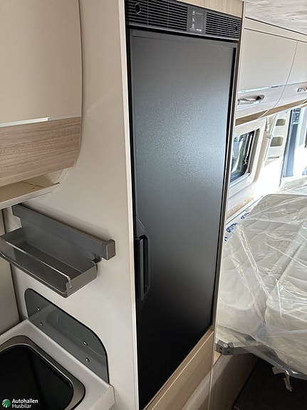 Eura Mobil VAN 635 EB 7 of 11