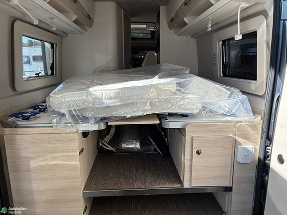 Eura Mobil VAN 635 EB 3 of 11