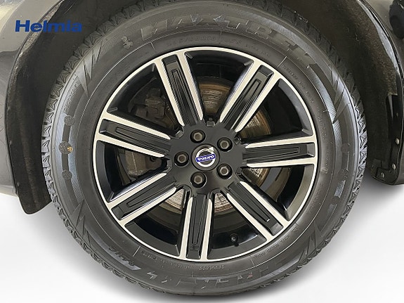 Volvo XC60 11 of 11