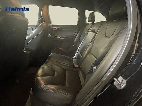 Volvo XC60 9 of 11