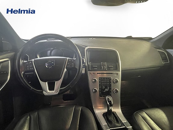 Volvo XC60 6 of 11