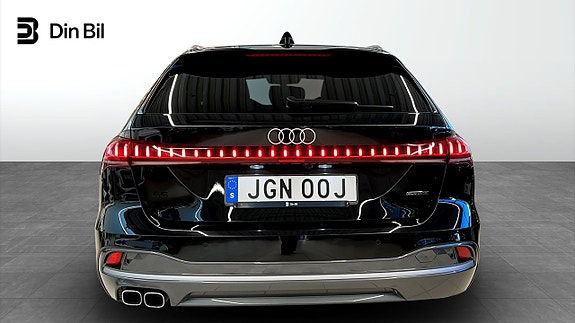 Audi A5 5 of 17