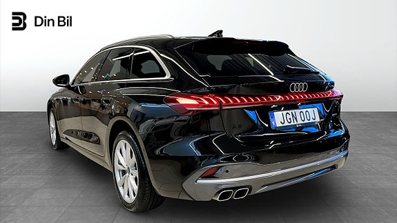 Audi A5 3 of 17