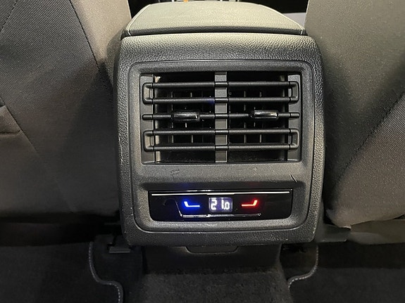 Volkswagen Golf I 24 of 26
