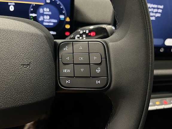 Volkswagen Polo 11 of 16