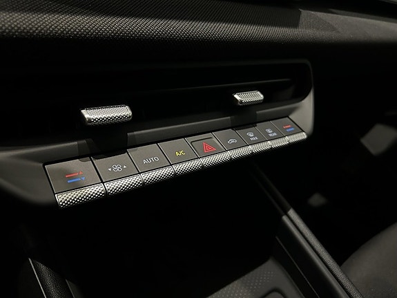 Volkswagen Polo 16 of 16