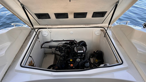 Bella 600 DC 2013 - fin och välhållen daycruiser 11 of 11