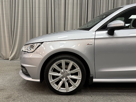 Audi A1 4 of 13