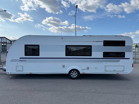 Adria Alpina 660 PT ALDE / Förtält / Queenbed / 3 våningssängar 2 of 22