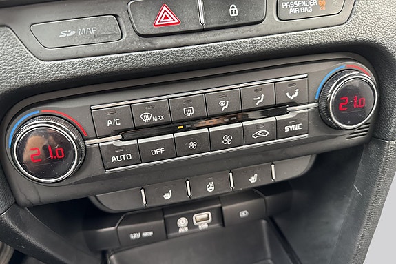 Kia Ceed 13 of 17