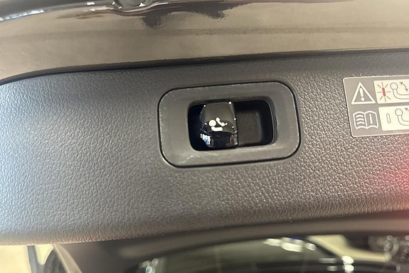 Mercedes-Benz C220 d 15 of 17