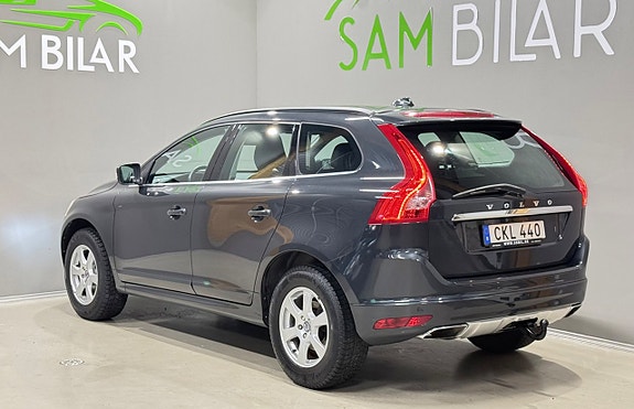 Volvo XC60 6 of 18